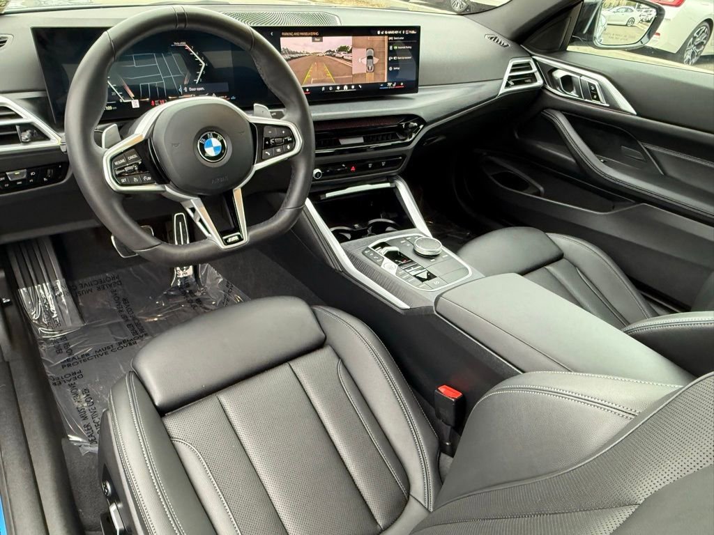 Used 2025 BMW 430i Coupe w/ M Sport Package image 29