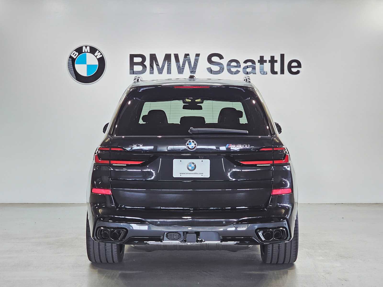New 2026 BMW X7 M60i image 5