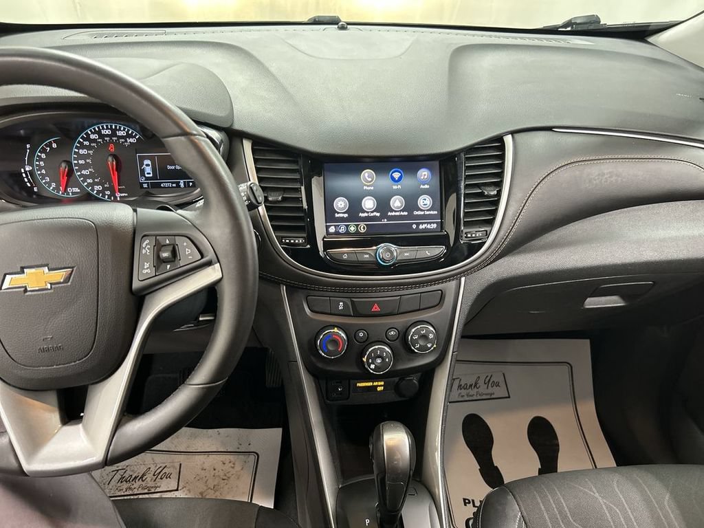 Used 2021 Chevrolet Trax LT w/ Driver Confidence Package AWD/4WD image 18