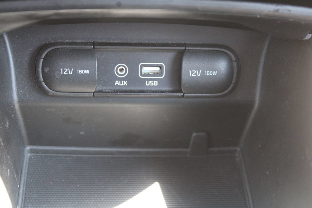 Used 2017 Kia Sorento LX FWD image 35