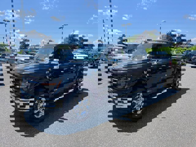 New 2025 Ford F150 XLT w/ Equipment Group 302A MID image 3