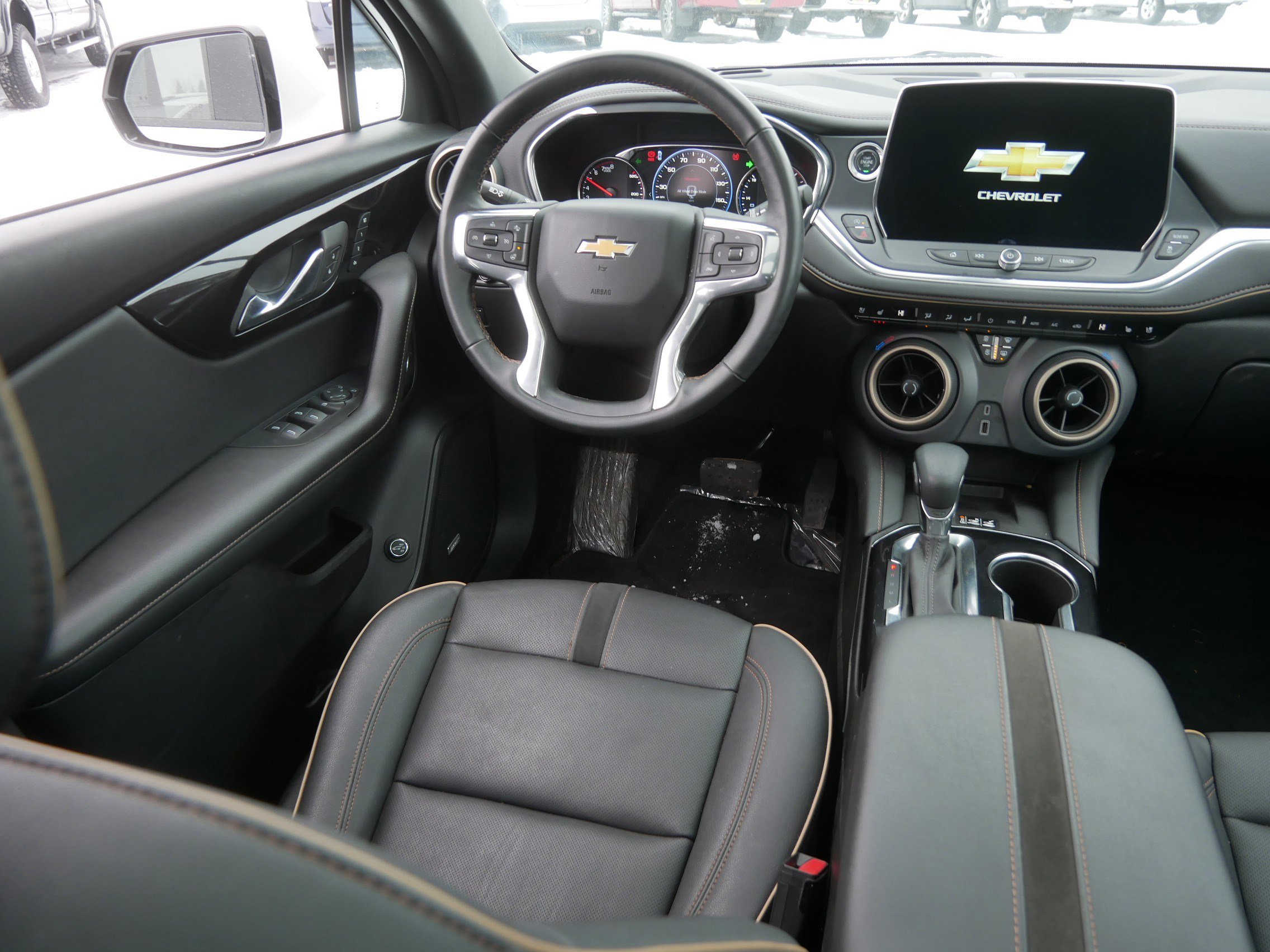 Used 2024 Chevrolet Blazer Premier w/ Driver Confidence II Package image 9