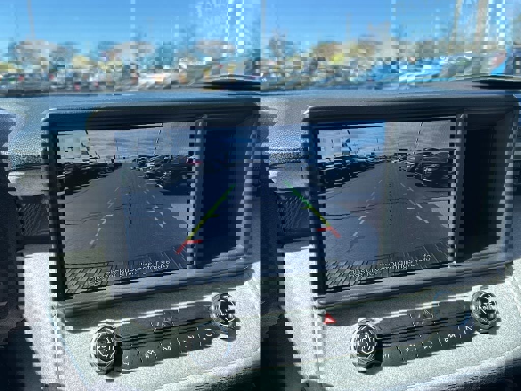 Used 2022 Ford Maverick XLT w/ XLT Luxury Package image 12