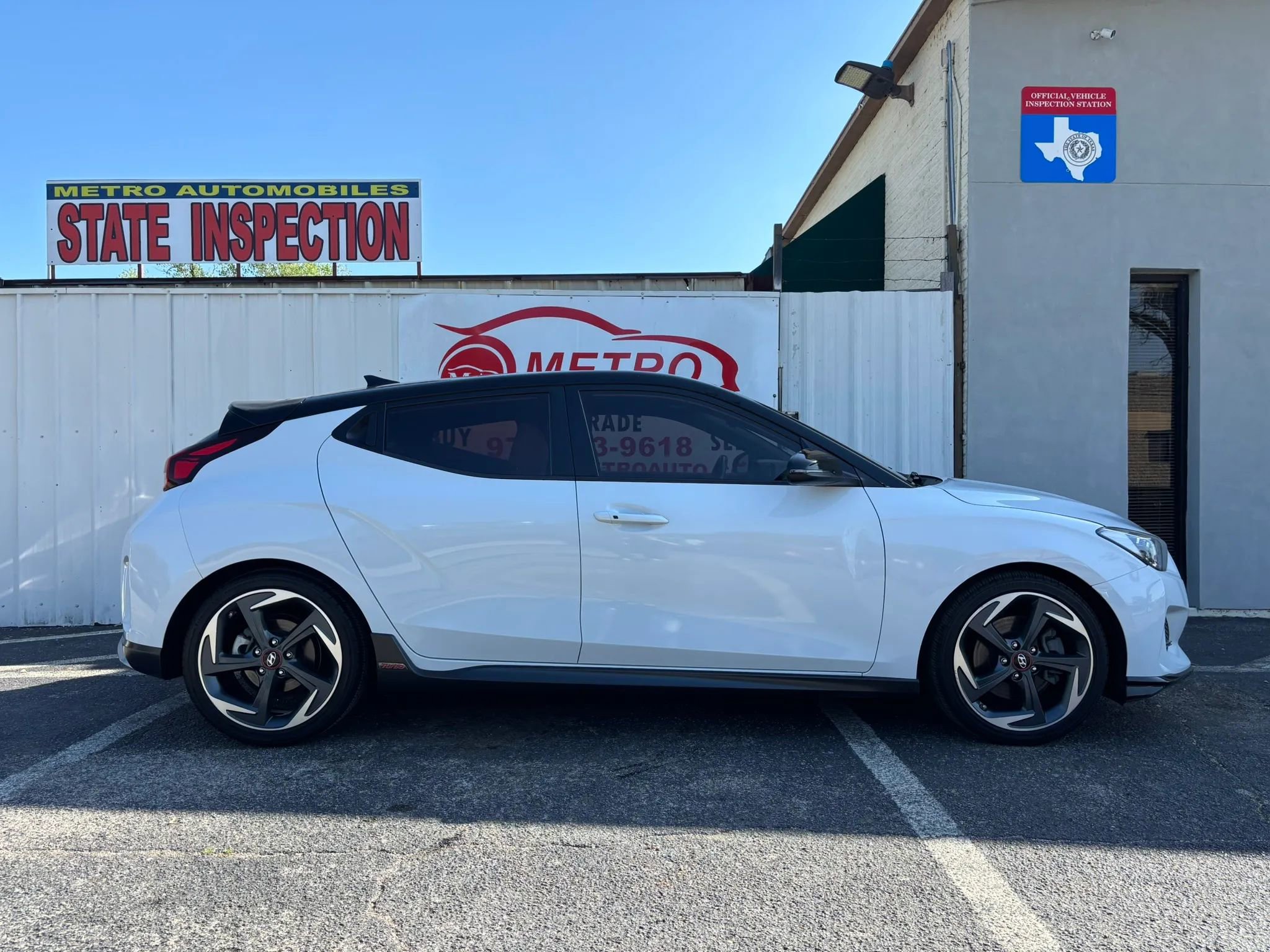 Used 2019 Hyundai Veloster Turbo Ultimate image 7