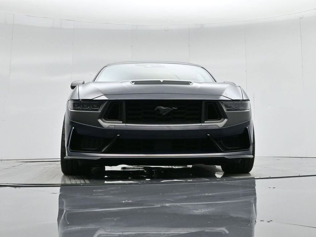 Used 2025 Ford Mustang Dark Horse image 40