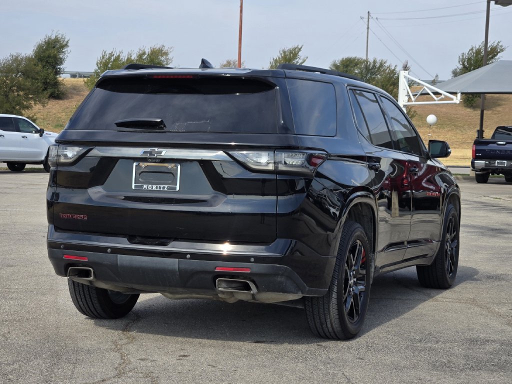 Used 2021 Chevrolet Traverse Premier w/ Redline Edition FWD image 7