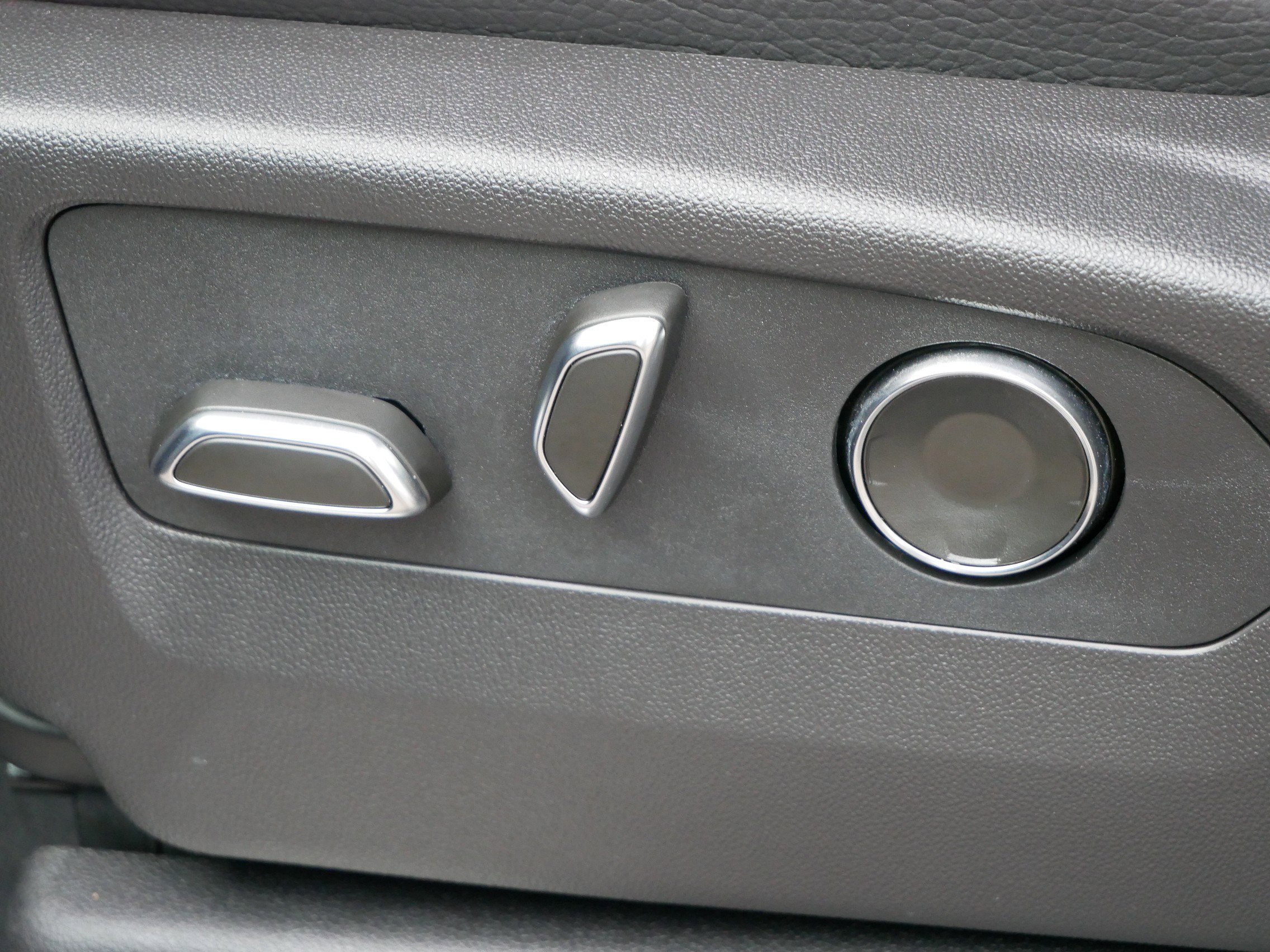 Used 2024 GMC Sierra 1500 Denali w/ Denali Reserve Package image 18