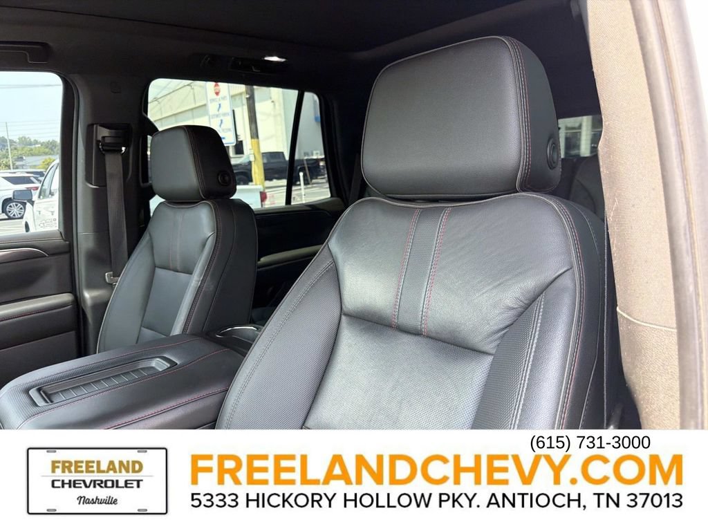 Used 2022 Chevrolet Tahoe RST w/ Sport Performance Package AWD/4WD image 25