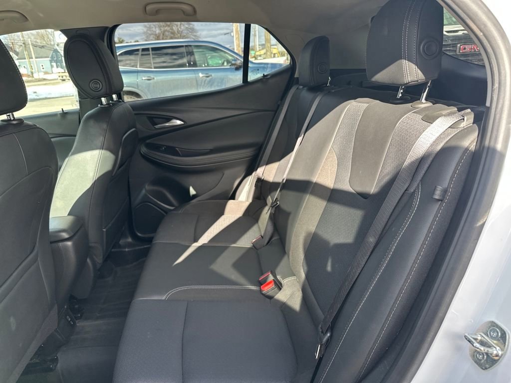 Used 2022 Buick Encore GX Preferred w/ Cold Weather Comfort Package AWD/4WD image 20