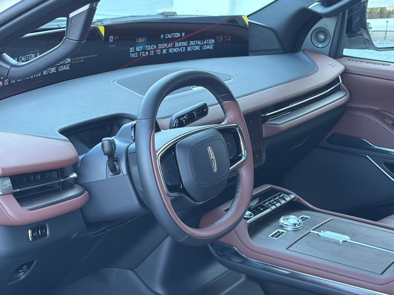 New 2026 Lincoln Navigator Reserve AWD/4WD image 17