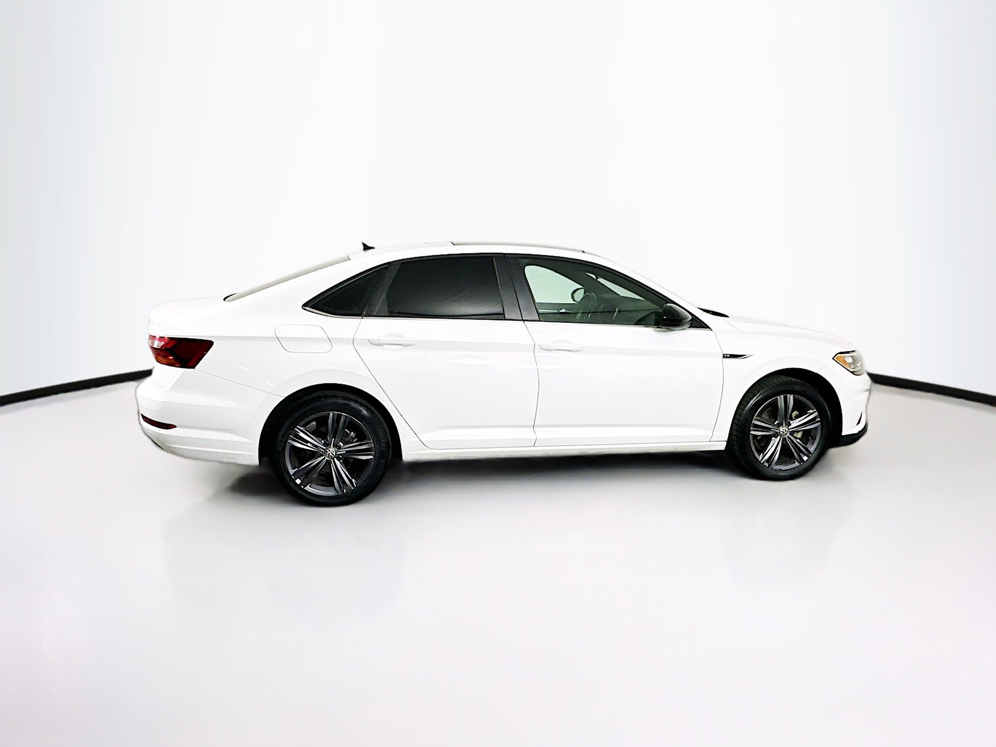 Used 2019 Volkswagen Jetta R-Line w/ R-Line Cold Weather Package FWD image 10
