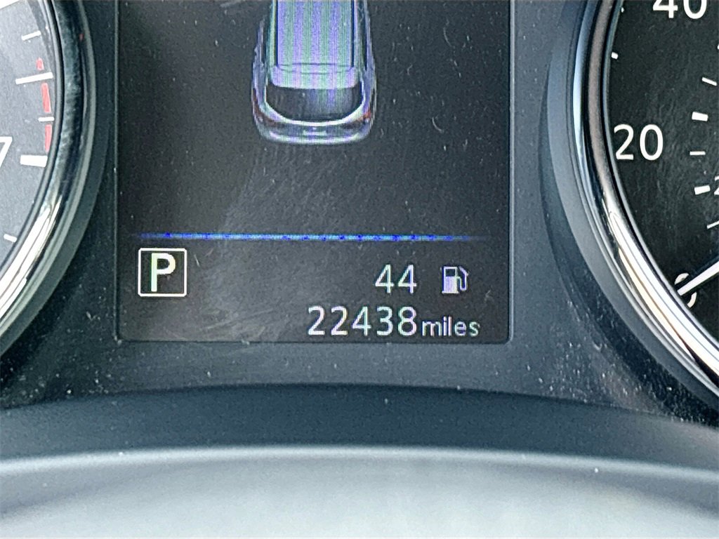 Used 2022 Nissan Rogue Sport SL w/ Premium Package image 12