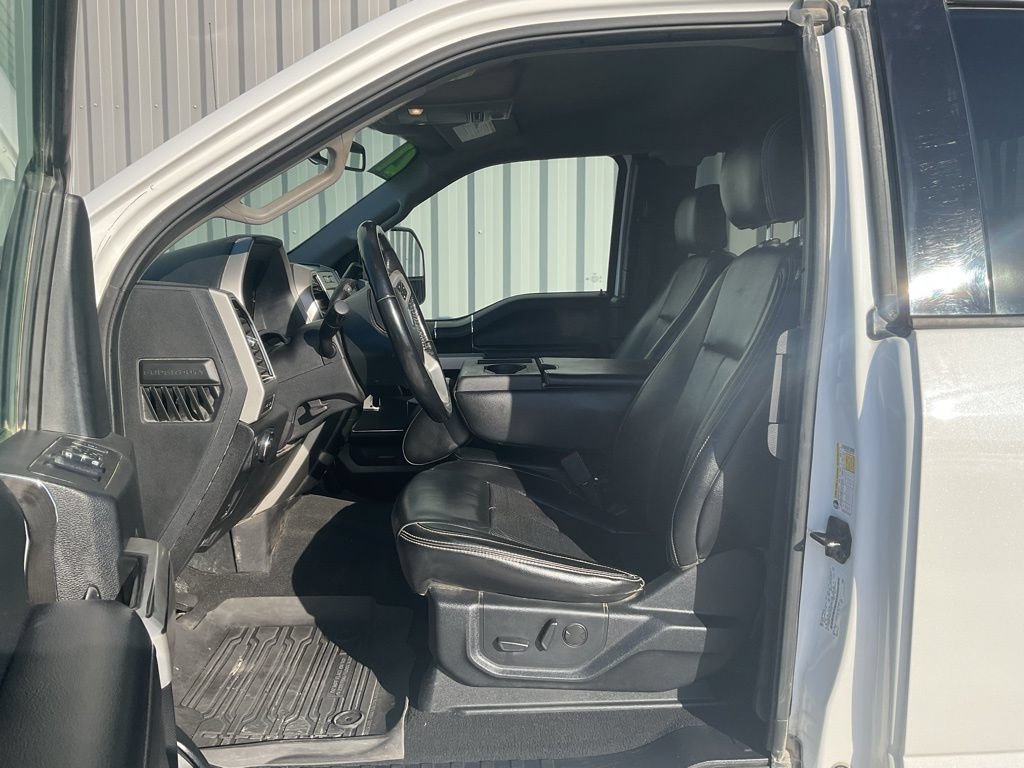 Used 2021 Ford F350 Lariat w/ Chrome Package AWD/4WD image 10