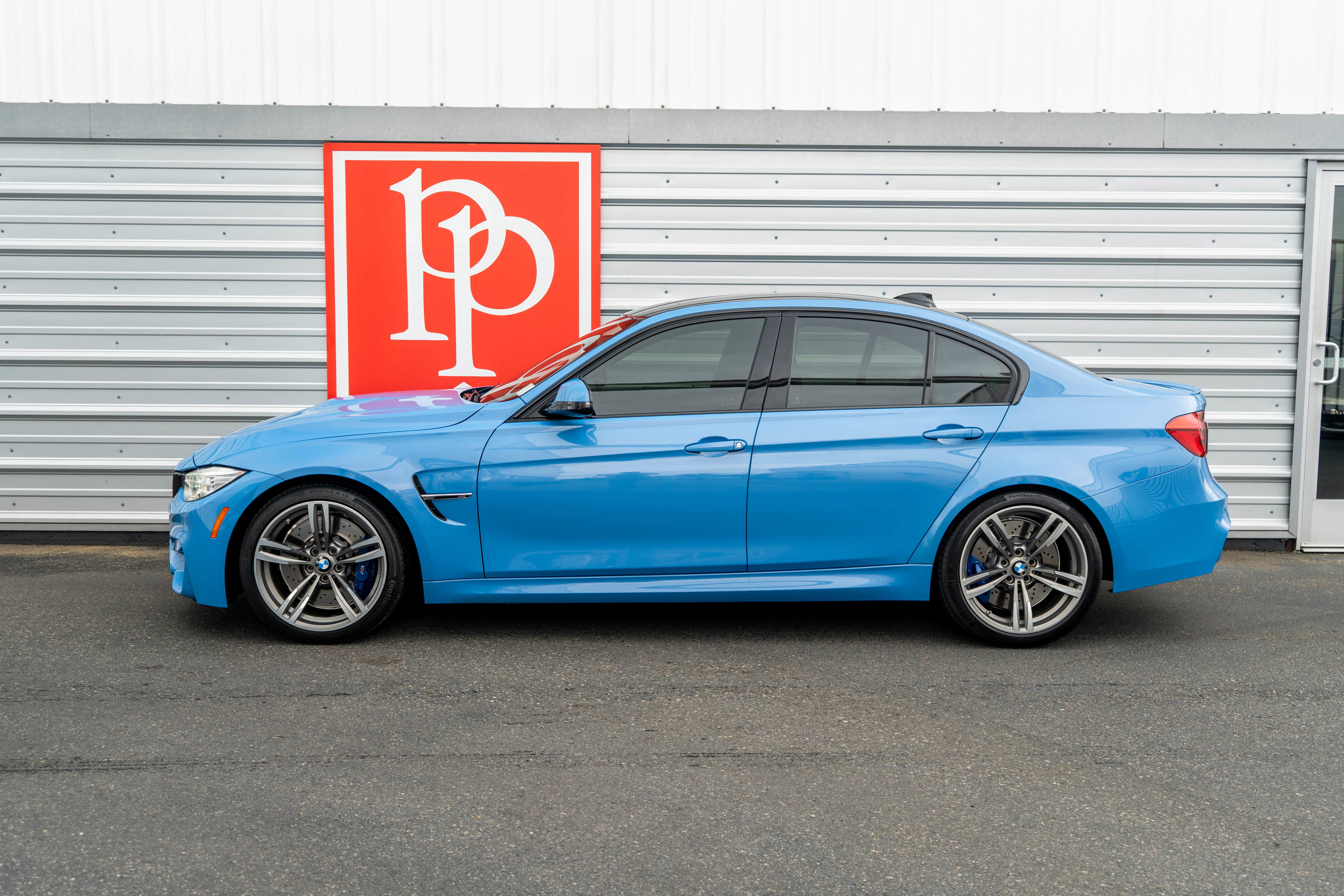 Used 2017 BMW M3 RWD image 37