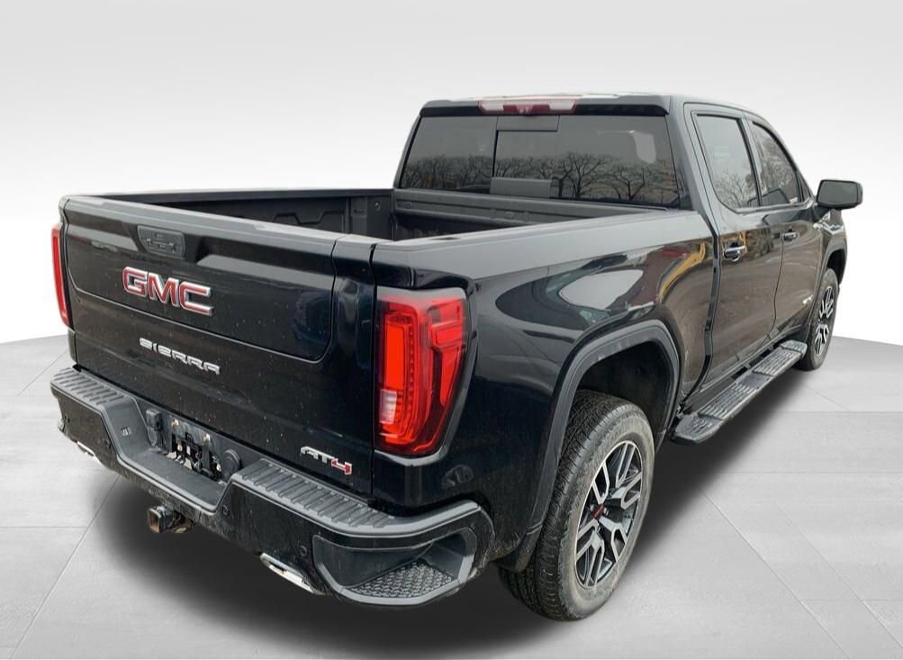 Used 2020 GMC Sierra 1500 AT4 image 2
