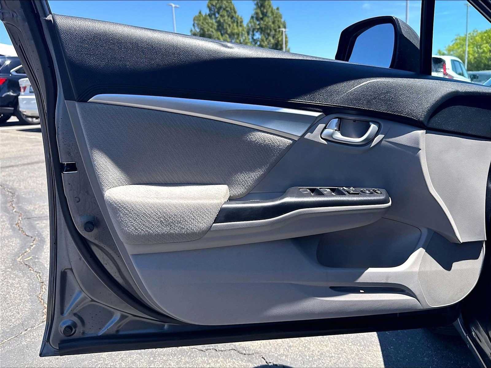 Used 2013 Honda Civic EX image 25