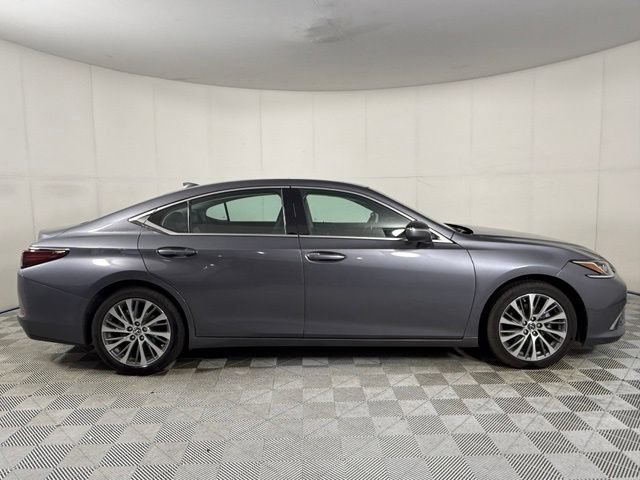 Used 2021 Lexus ES 350 w/ Premium Package FWD image 10