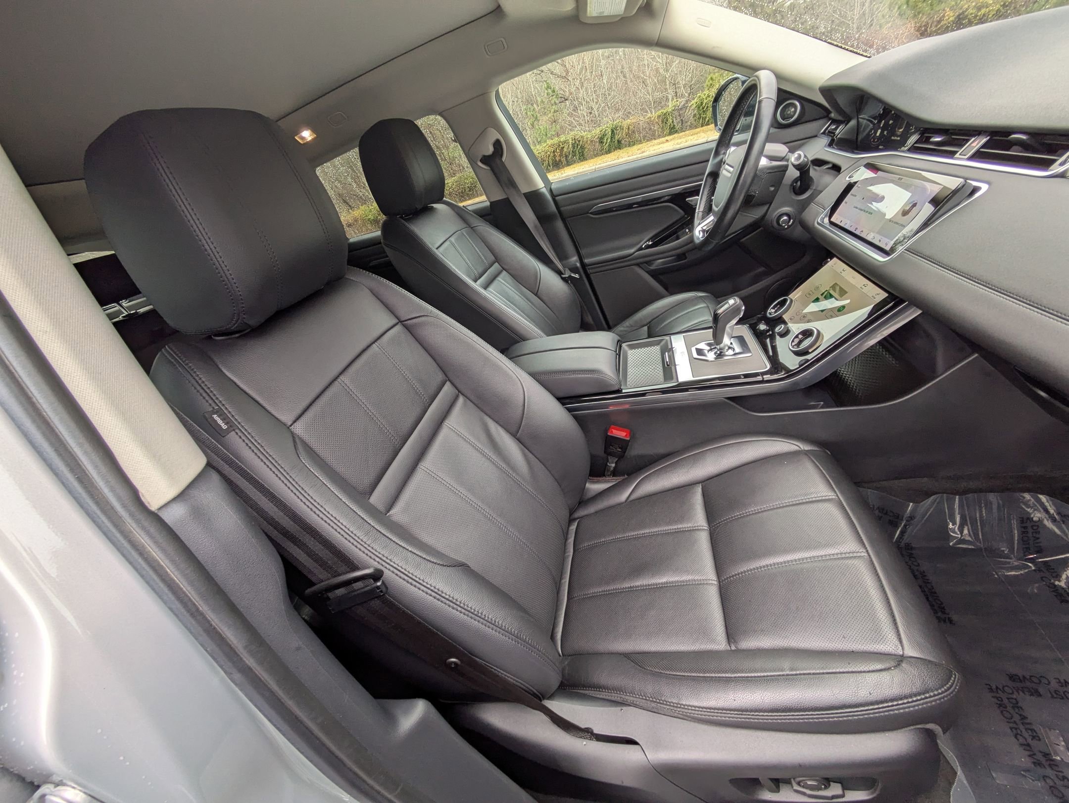 Used 2020 Land Rover Range Rover Evoque SE image 30