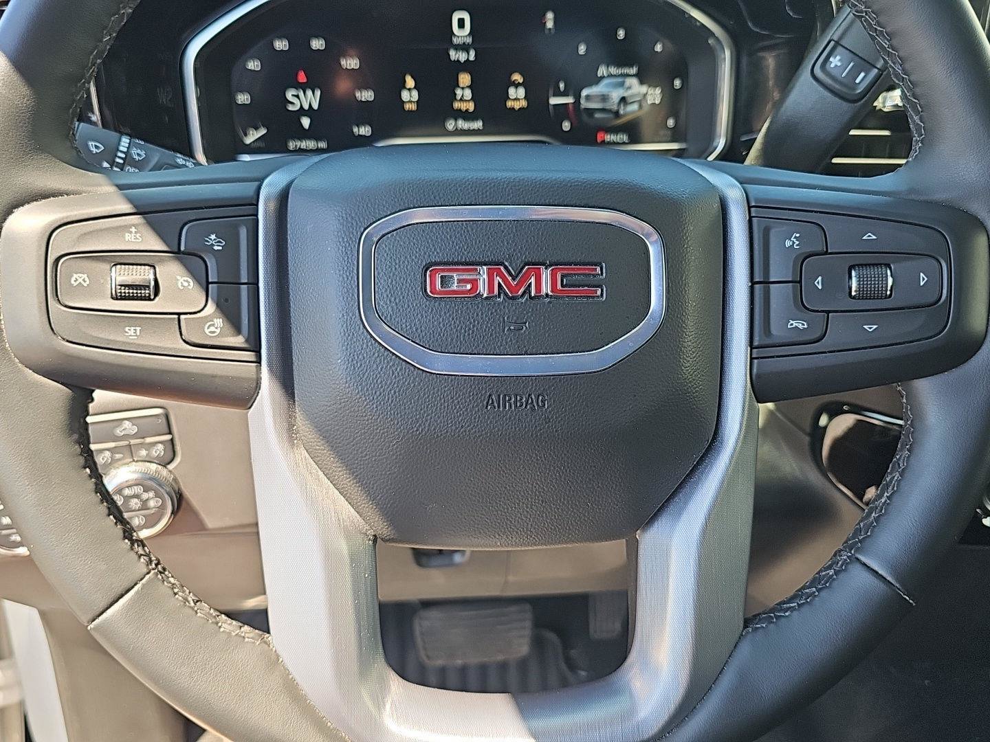 Used 2024 GMC Sierra 1500 Elevation AWD/4WD image 22