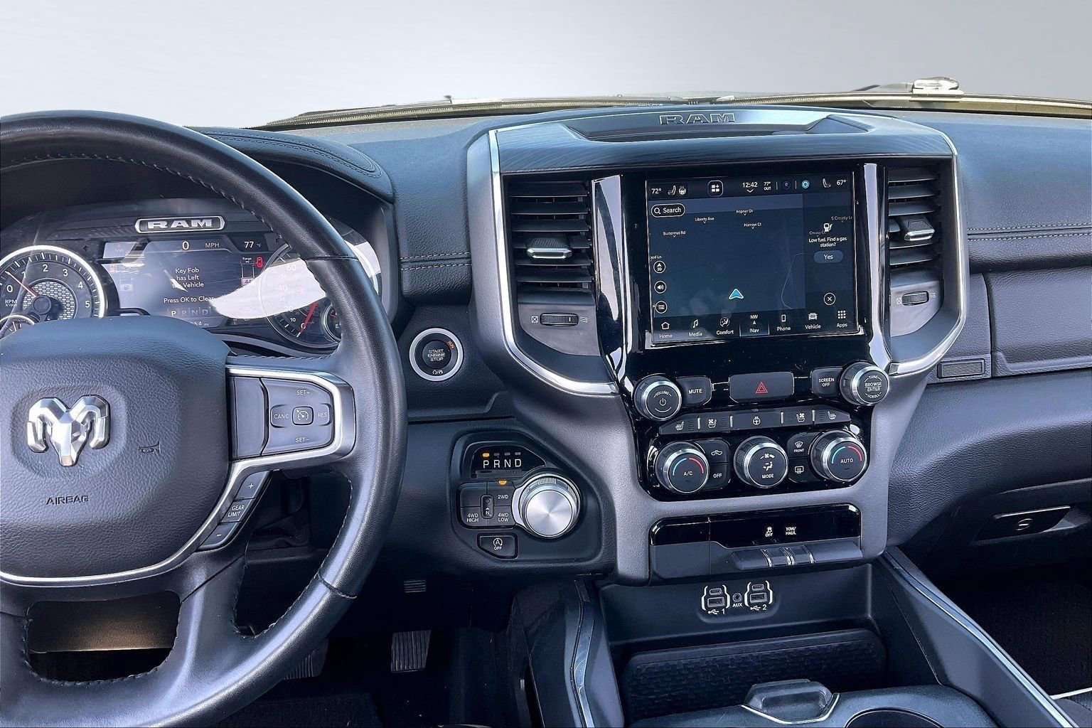 Used 2024 RAM 1500 Laramie image 6