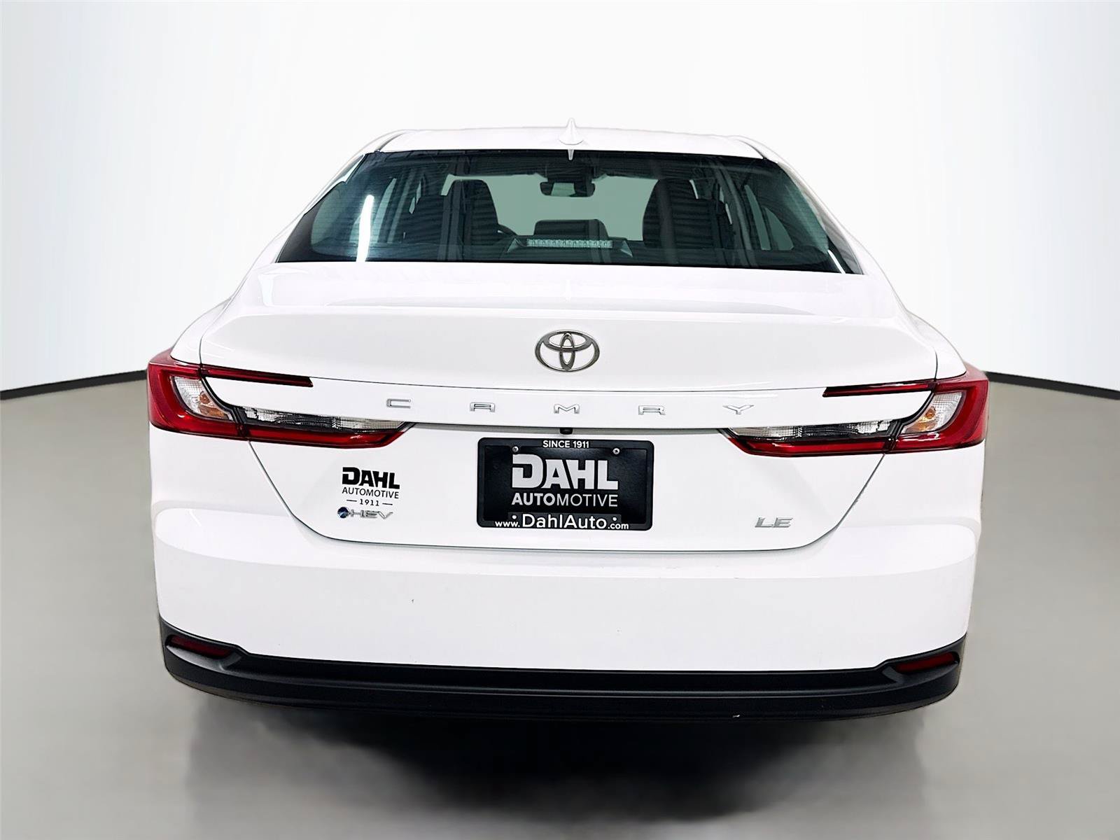 Used 2025 Toyota Camry LE w/ Convenience Package FWD image 11