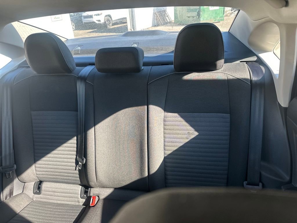 Used 2025 Volkswagen Jetta S image 18