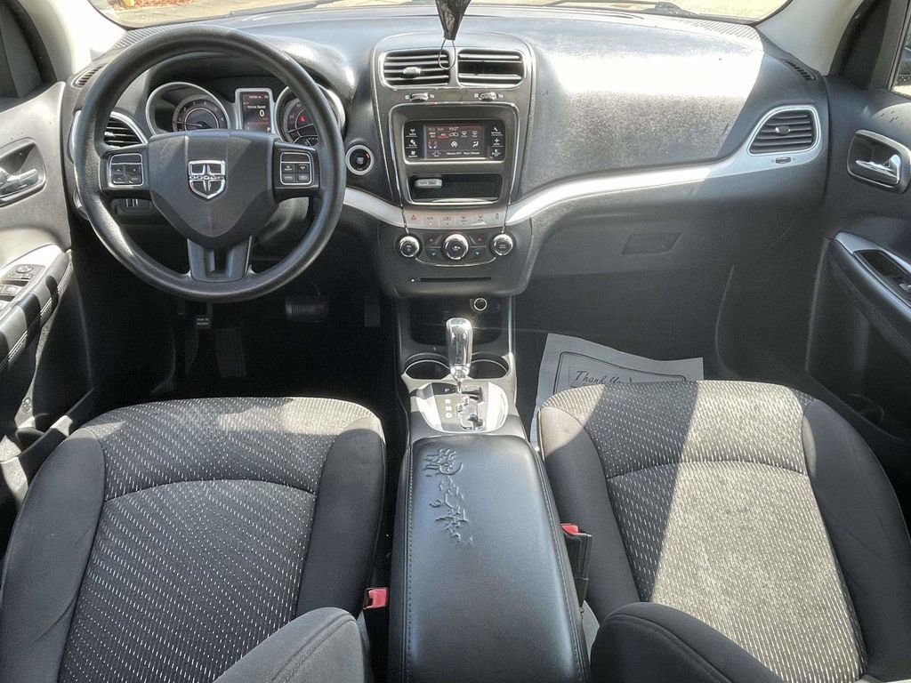 Used 2017 Dodge Journey SXT AWD/4WD image 11