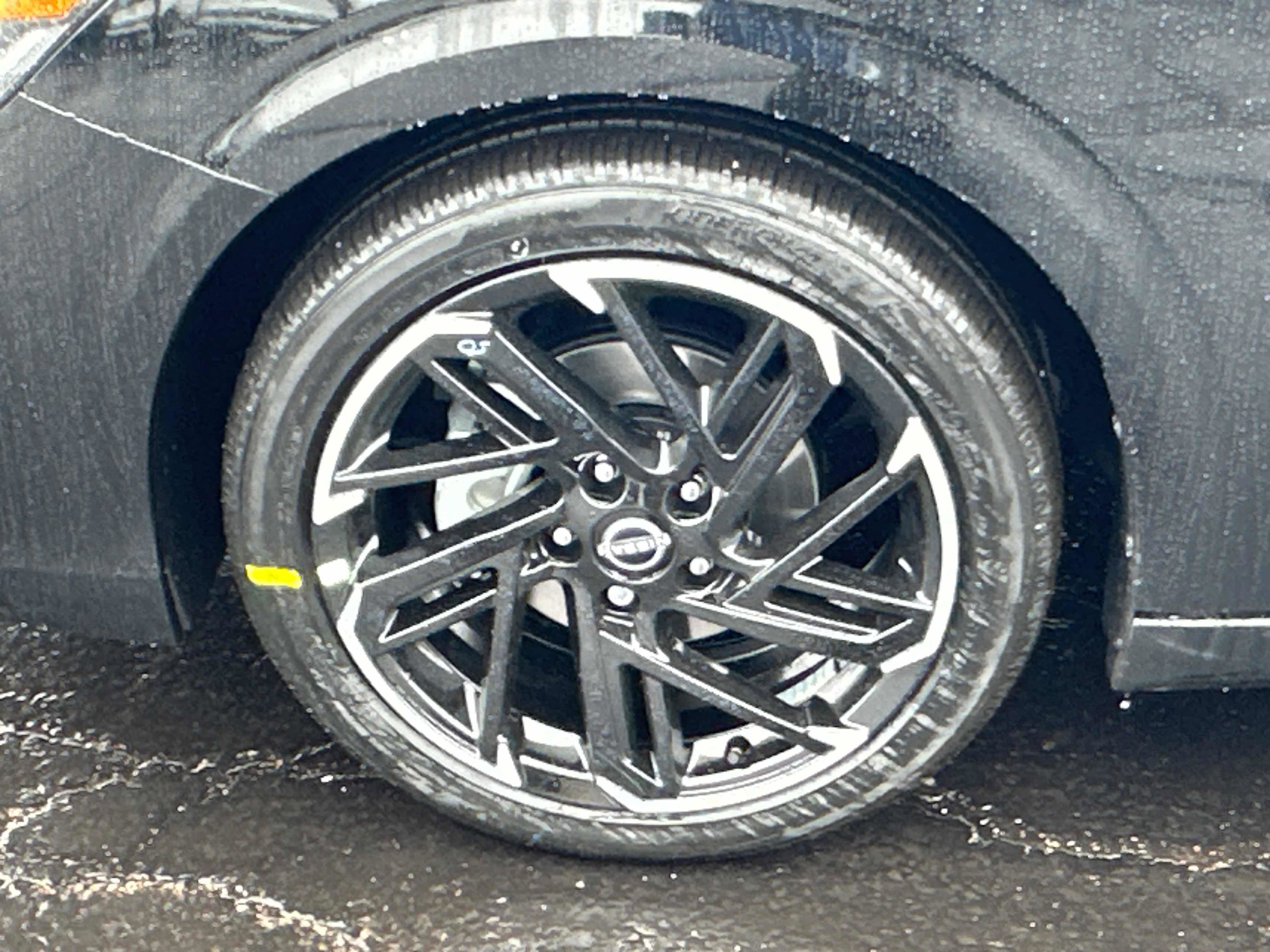 New 2026 Nissan Sentra SR w/ SR All Weather Package FWD image 10
