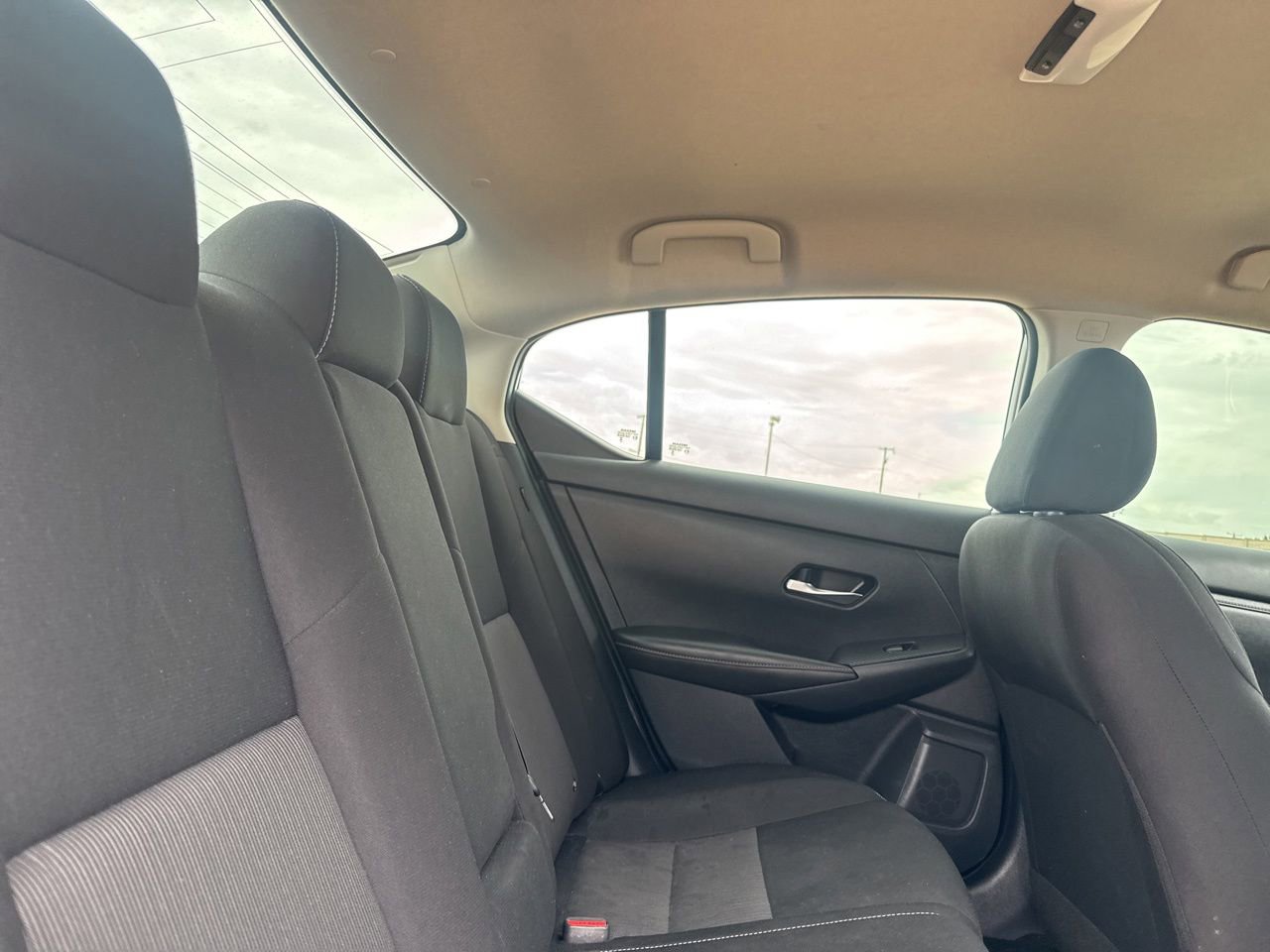 Certified 2022 Nissan Sentra SV w/ All-Weather Package FWD image 29