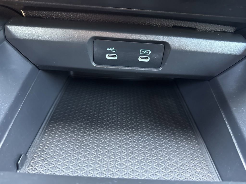 Certified 2023 Honda Accord EX image 31