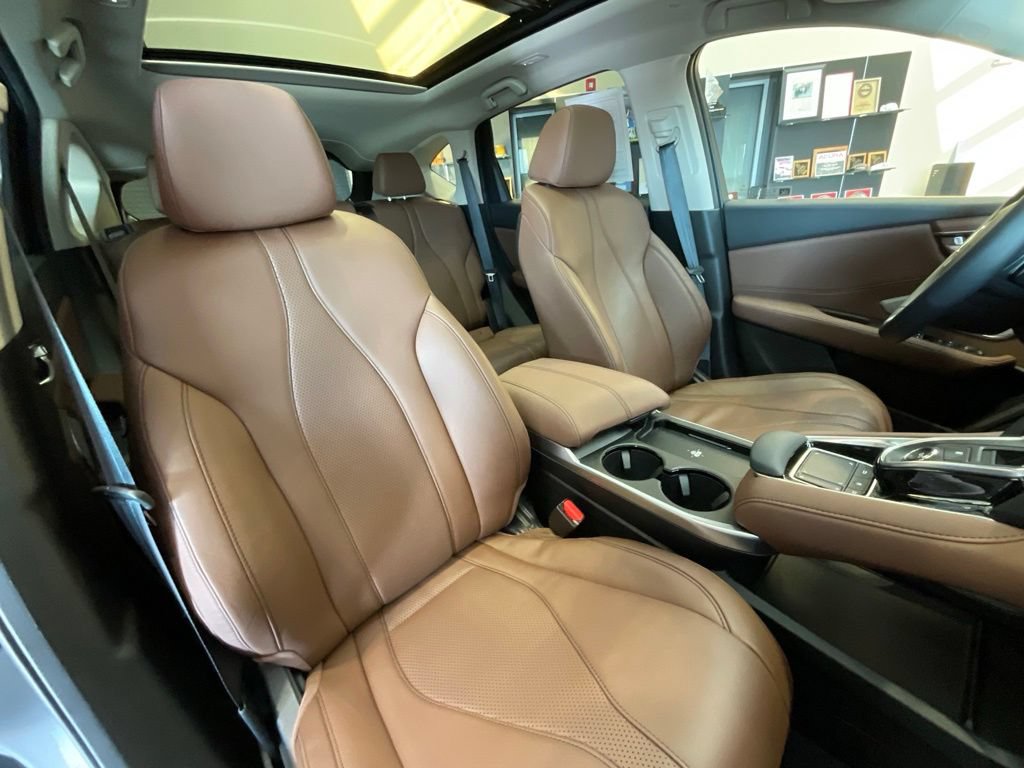 Certified 2025 Acura RDX w/ Technology Package AWD/4WD image 22