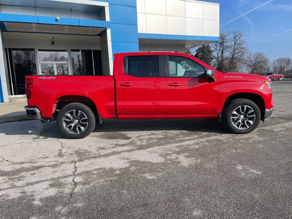 Used 2024 Chevrolet Silverado 1500 LT image 50