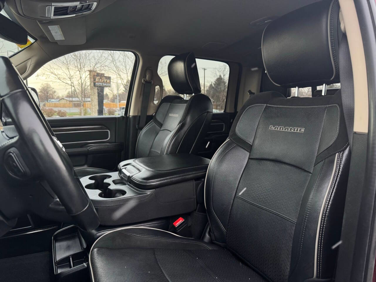 Used 2020 RAM 3500 Laramie image 13