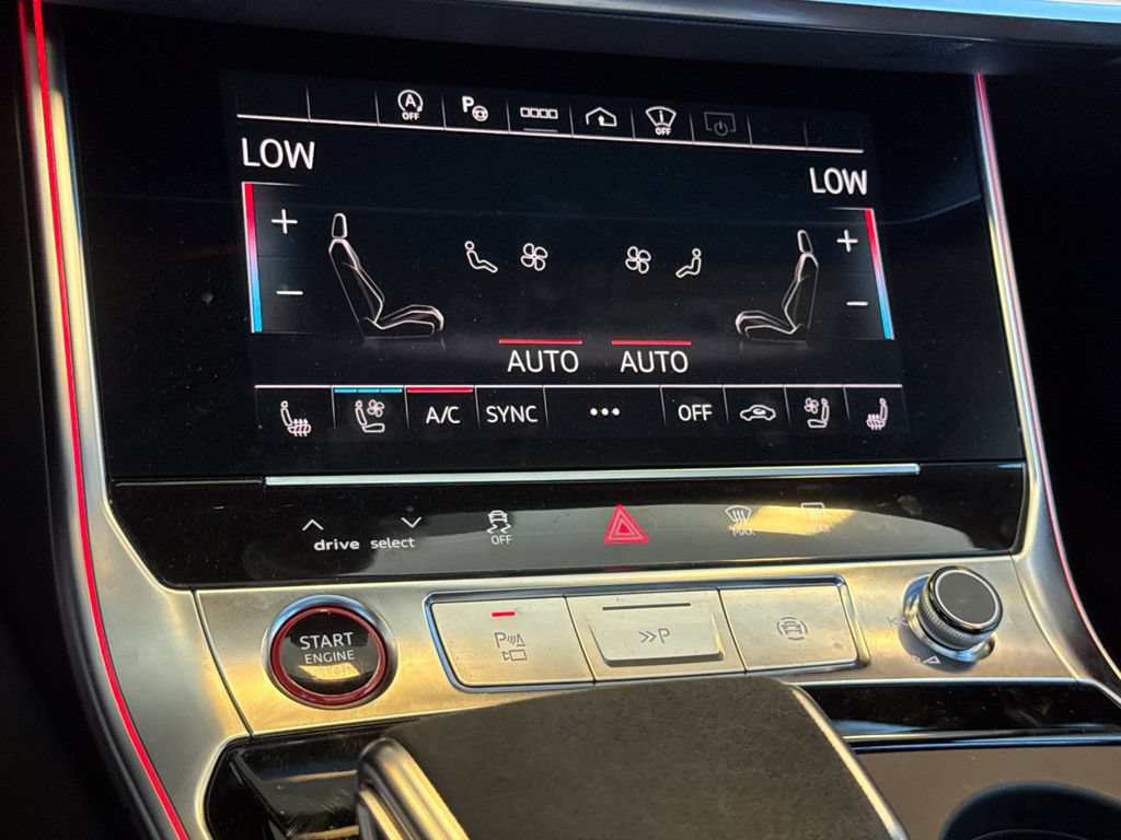 Used 2024 Audi RS 6 performance AWD/4WD image 28