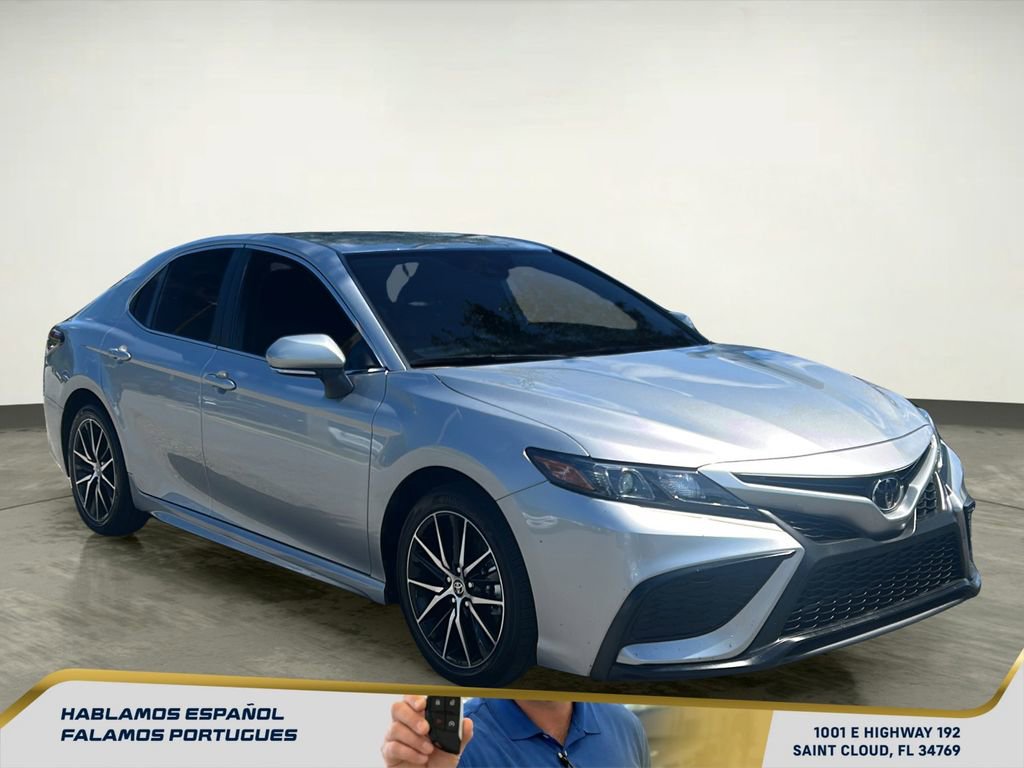 Used 2023 Toyota Camry SE FWD image 8
