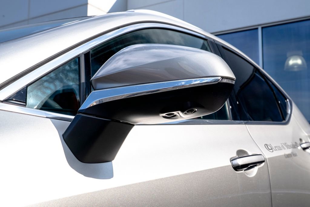 Used 2025 Lexus NX 350h AWD w/ Accessory Package (2T) image 12