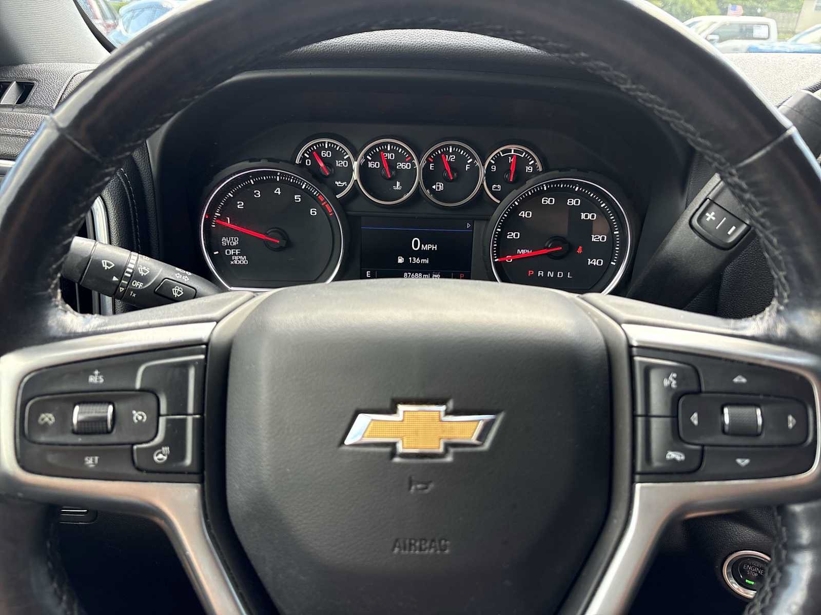 Used 2021 Chevrolet Silverado 1500 LT AWD/4WD image 11