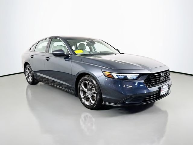 Used 2023 Honda Accord EX image 10