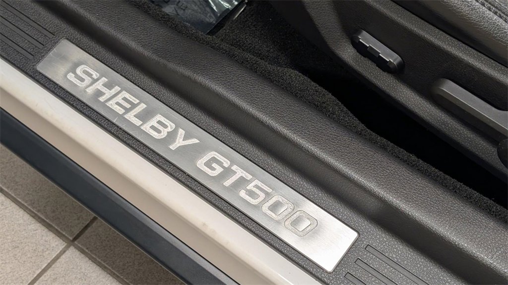 Used 2007 Ford Mustang Shelby GT500 image 22