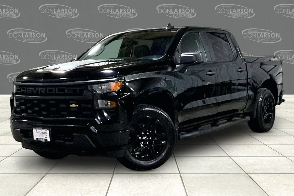 Used 2022 Chevrolet Silverado 1500 Custom w/ Rally Edition AWD/4WD image 3