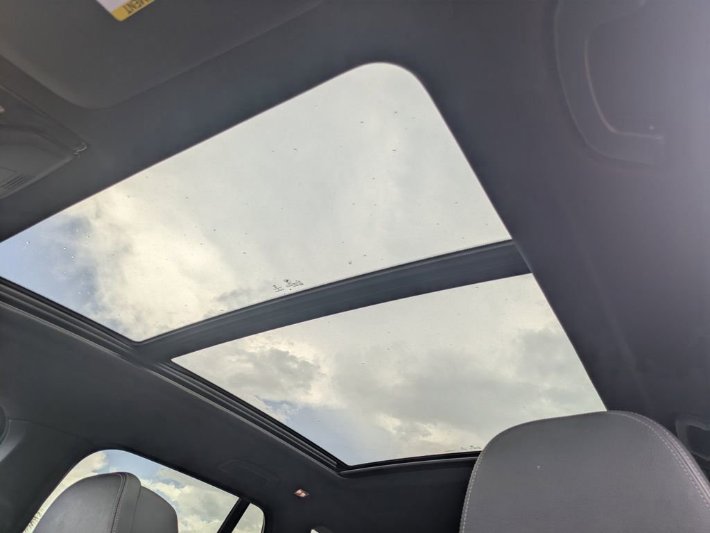 Used 2019 BMW X5 xDrive50i w/ Parking Assistance Package image 23