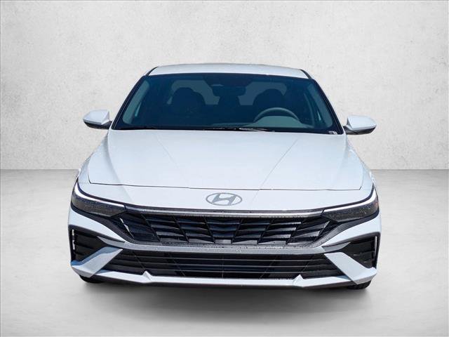 New 2026 Hyundai Elantra SE FWD image 6