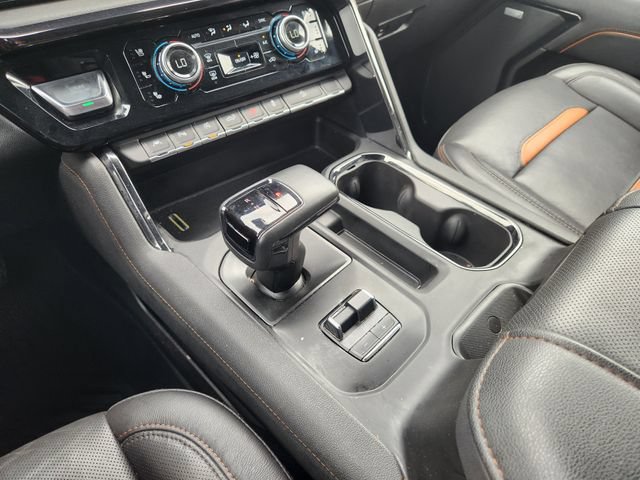 Used 2024 GMC Sierra 1500 AT4 w/ AT4 Premium Package AWD/4WD image 18