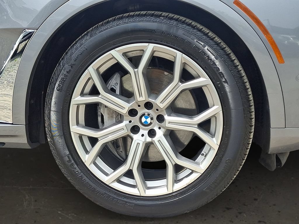 Certified 2024 BMW X7 xDrive40i AWD/4WD image 9