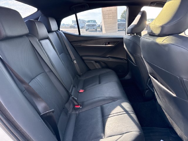 Used 2025 Toyota Camry XSE AWD/4WD image 14