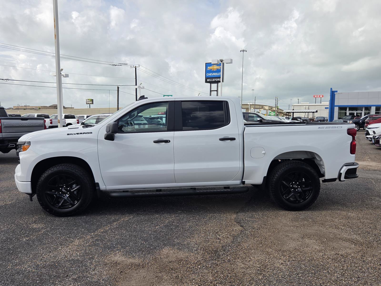 New 2026 Chevrolet Silverado 1500 Custom RWD image 2