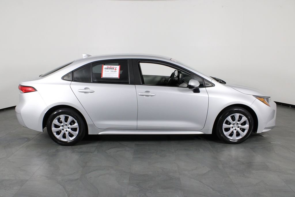 Used 2022 Toyota Corolla LE image 14
