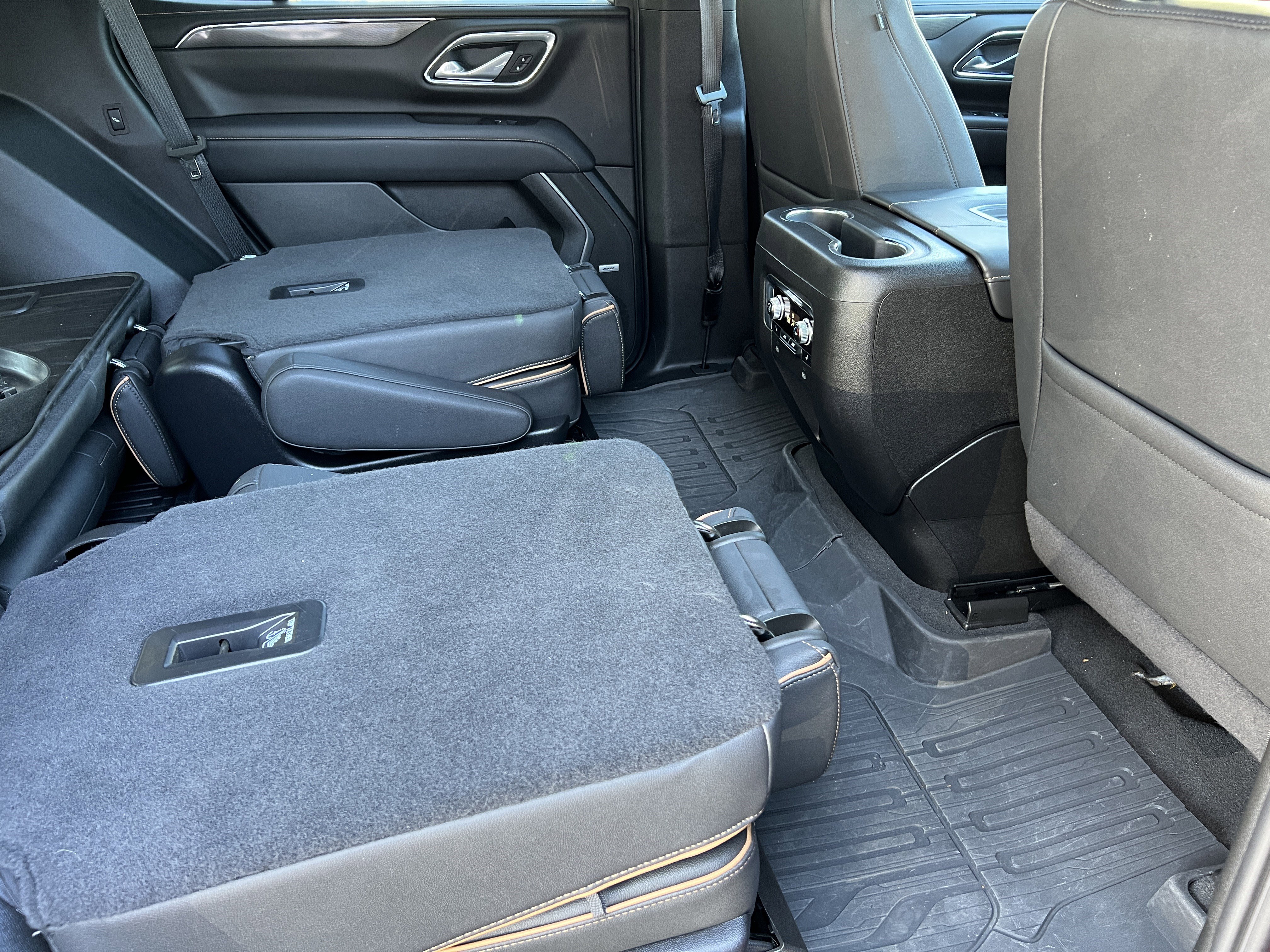 Used 2024 GMC Yukon AT4 image 26