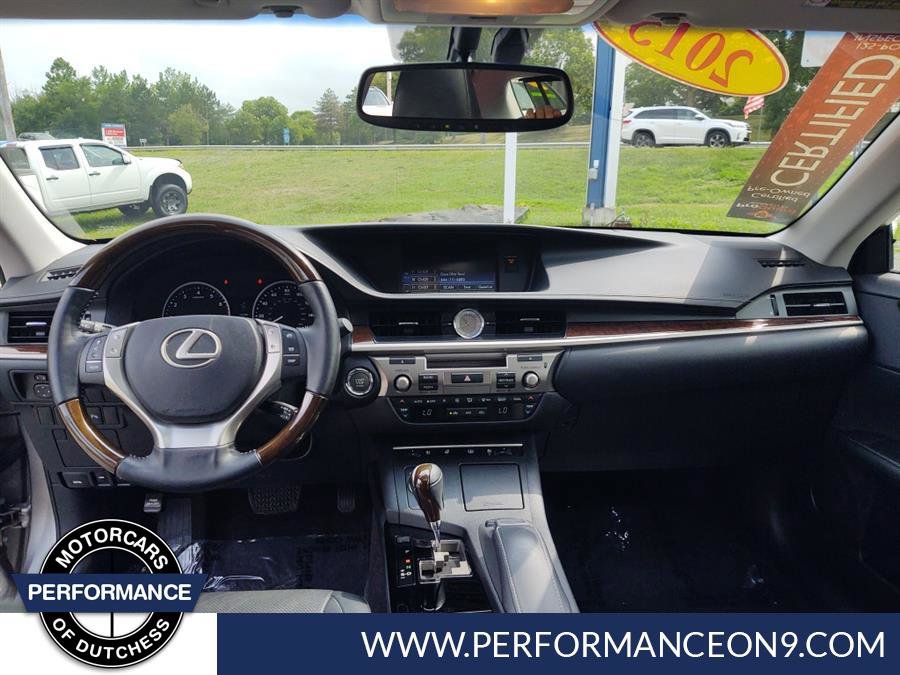 Used 2015 Lexus ES 350 w/ Luxury Package image 16