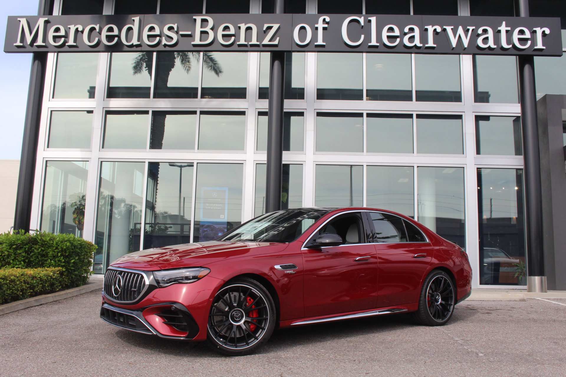New 2026 Mercedes-Benz E 53 AMG e 4MATIC Sedan image 1